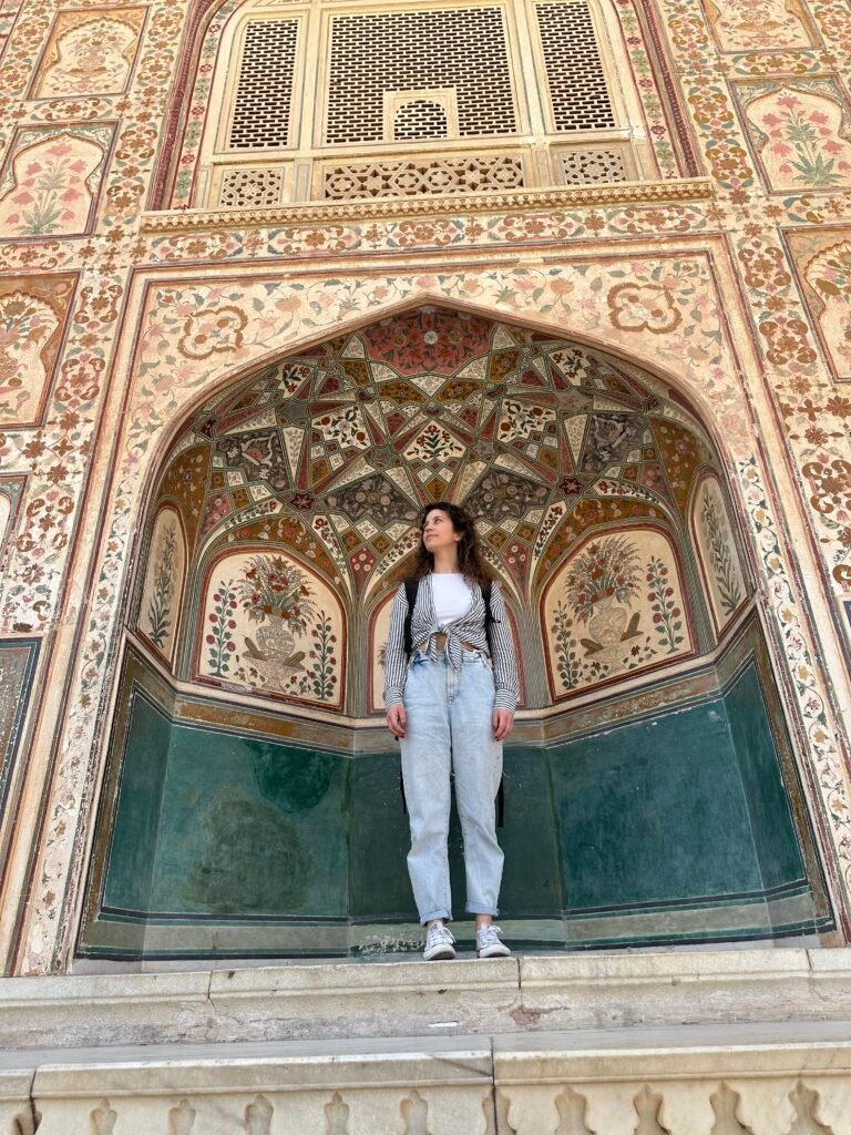 Discovering the Majestic Amber Fort: Your Ultimate Jaipur Local Guide
